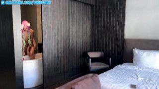 Unipcorn - Young Stranger in Hotel Paid for Water With Her Narrow Cunt and Got Hard Mouth Fucking
